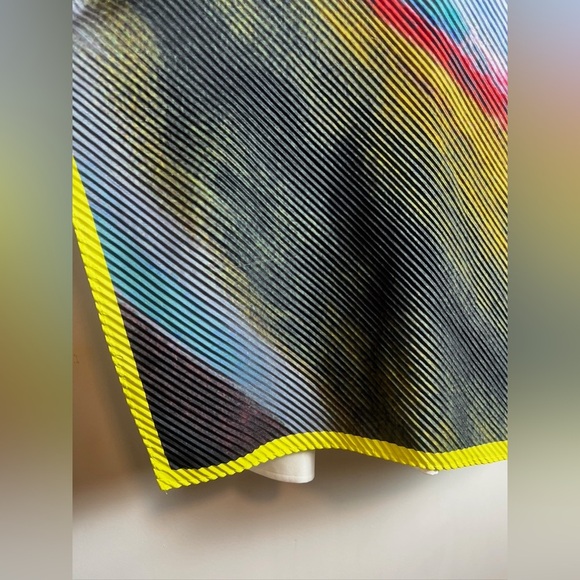 Colorful Patterned Parfois Scarf - Picture 5 of 8